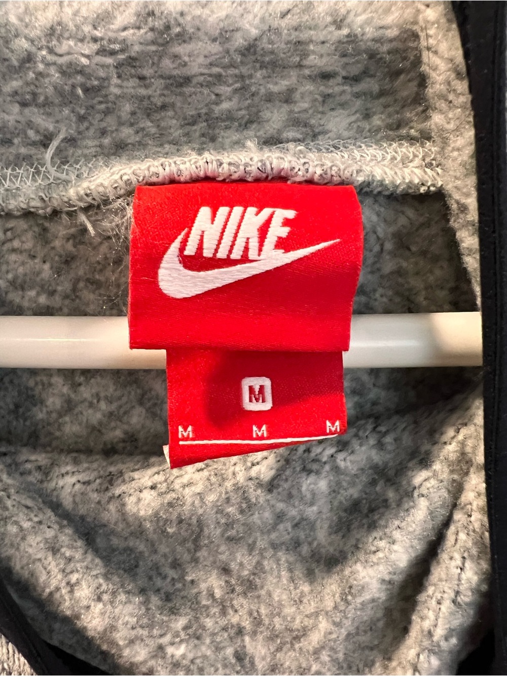 Nike Tech Fleece Heathered Gray Pullover Hoodie Women’s Sweatshirt Size Medium - Picture 4 of 5
